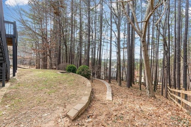 221 Copper Leaf Way, Dallas, GA 30132