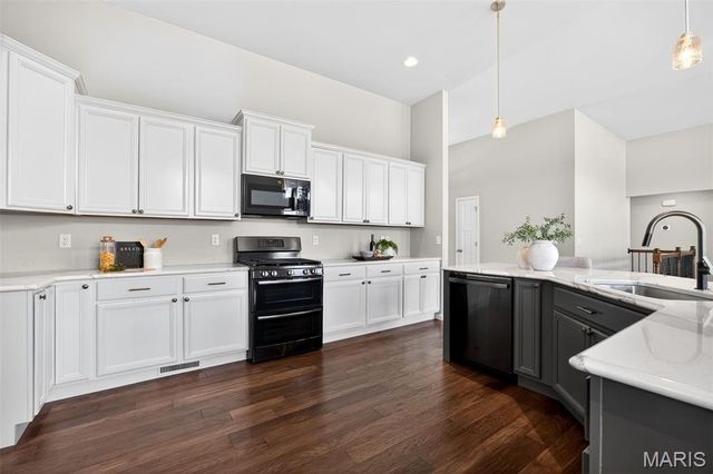 131 Austin Oaks Drive, Moscow Mills, MO 63362