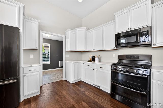 131 Austin Oaks Drive, Moscow Mills, MO 63362