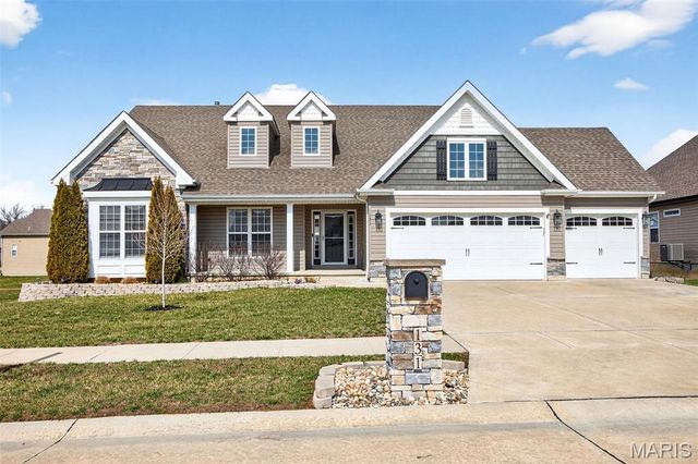 131 Austin Oaks Drive, Moscow Mills, MO 63362