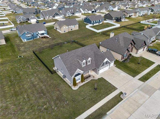 131 Austin Oaks Drive, Moscow Mills, MO 63362