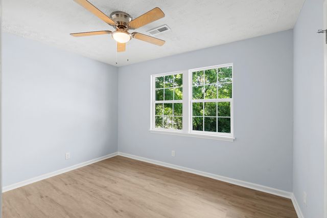 604 Valley Grove Ct, Hermitage, TN 37076