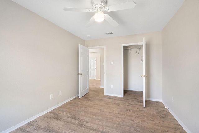 2214 Katy LN D, Georgetown, TX 78626
