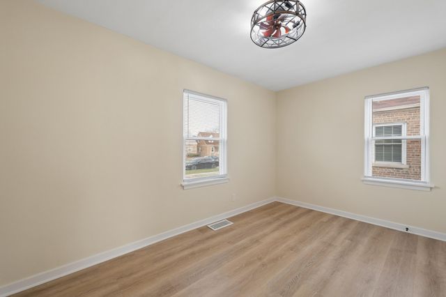 6749 Ontario Avenue, Hammond, IN 46323