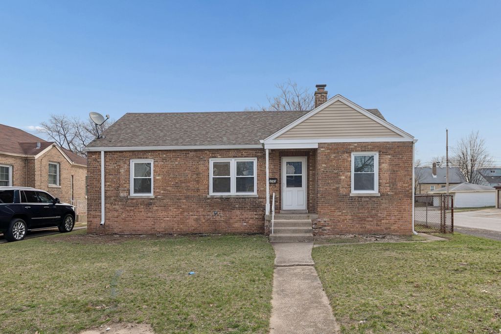 6749 Ontario Avenue, Hammond, IN 46323