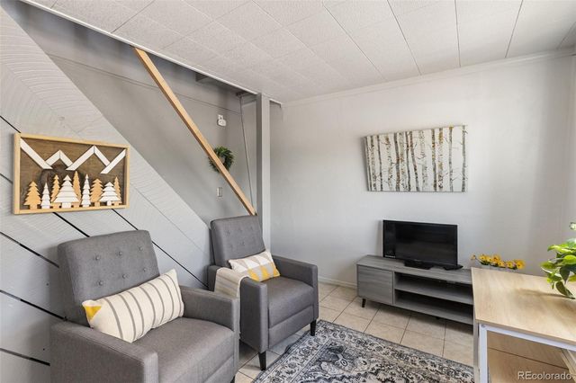 301 Circle Drive, Florissant, CO 80816
