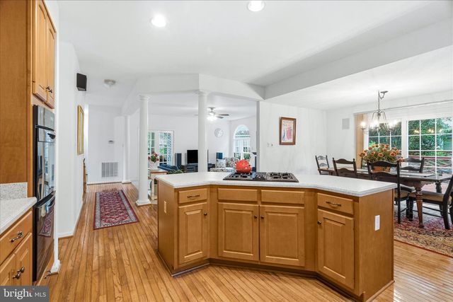 1700 DEARBOUGHT DR, Frederick, MD 21701