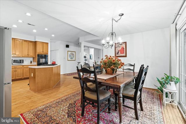 1700 DEARBOUGHT DR, Frederick, MD 21701