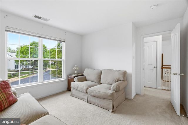 1700 DEARBOUGHT DR, Frederick, MD 21701