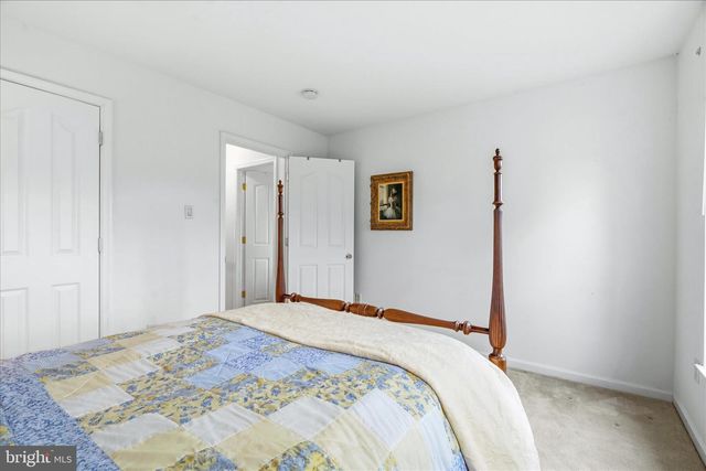 1700 DEARBOUGHT DR, Frederick, MD 21701