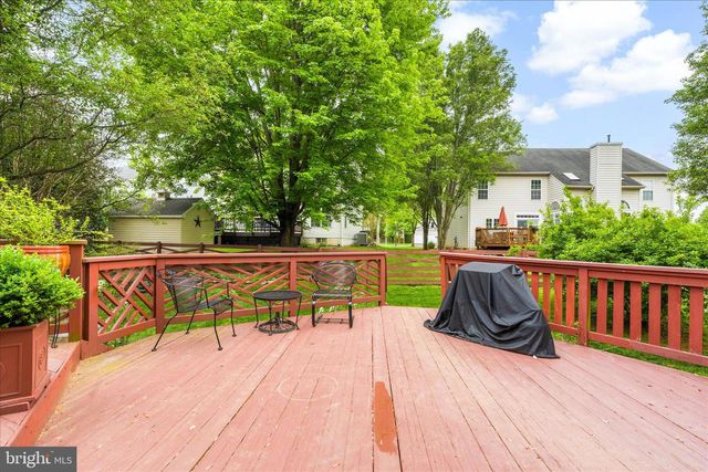 1700 DEARBOUGHT DR, Frederick, MD 21701