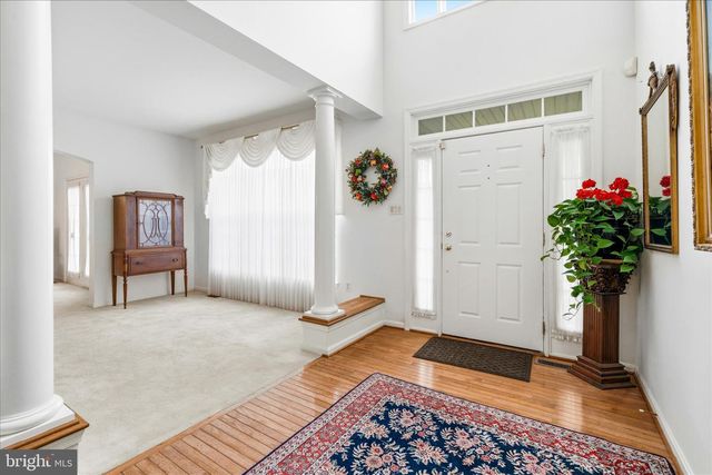 1700 DEARBOUGHT DR, Frederick, MD 21701
