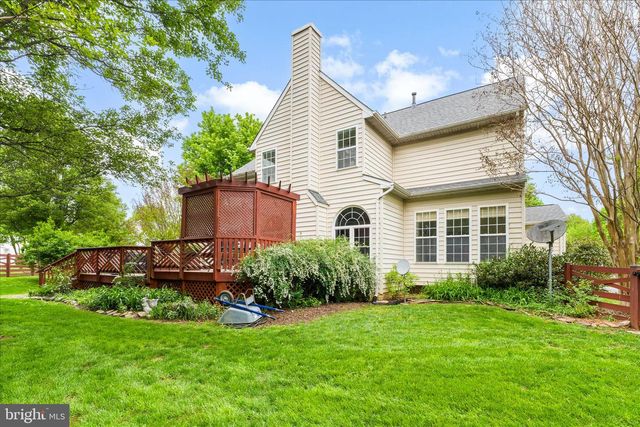 1700 DEARBOUGHT DR, Frederick, MD 21701