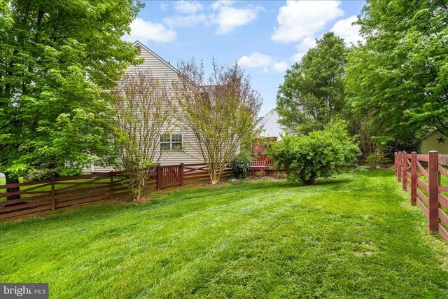 1700 DEARBOUGHT DR, Frederick, MD 21701