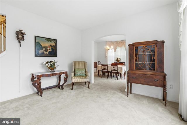 1700 DEARBOUGHT DR, Frederick, MD 21701