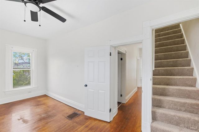 3144 Durrell Avenue, Cincinnati, OH 45207