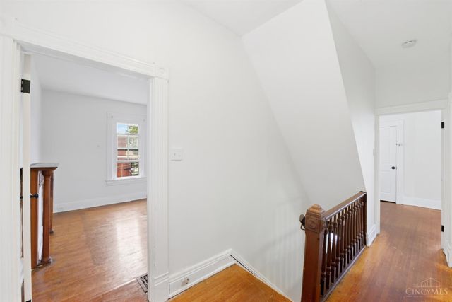 3144 Durrell Avenue, Cincinnati, OH 45207