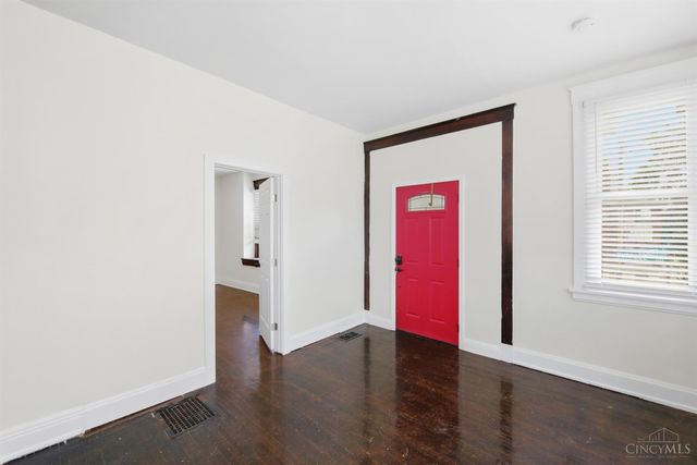 3144 Durrell Avenue, Cincinnati, OH 45207
