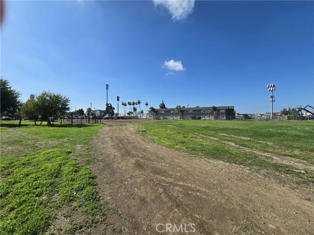 125 N Parsons, Merced, CA 95341