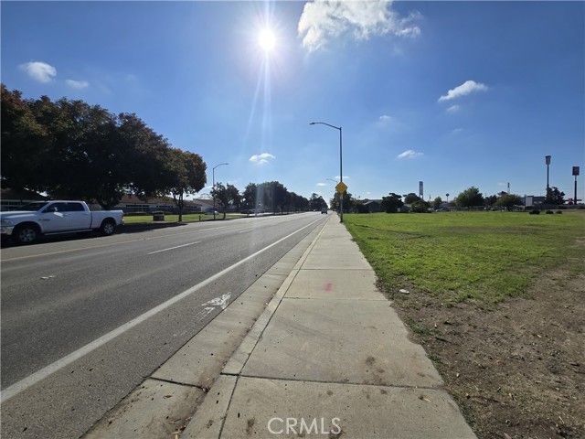 125 N Parsons, Merced, CA 95341