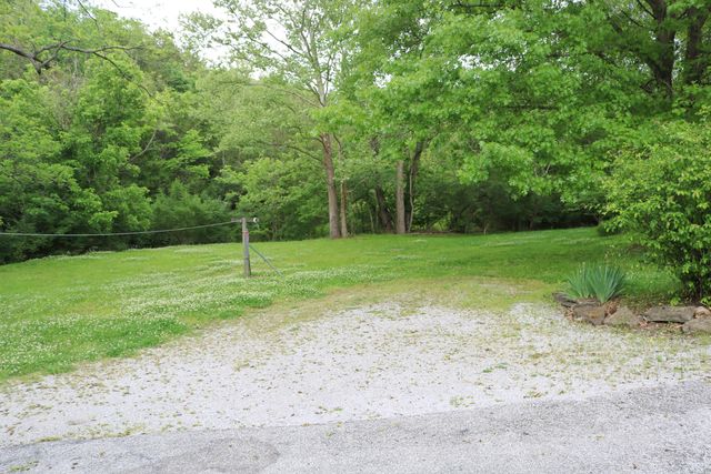 1747 Holts Creek Road, Foster, KY 41043