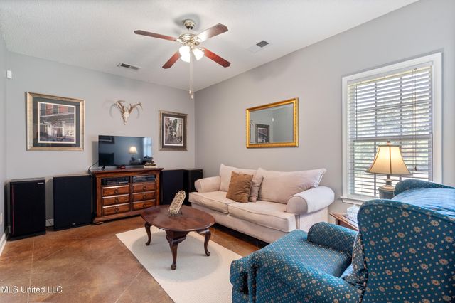 3466 N Woodland, Southaven, MS 38672