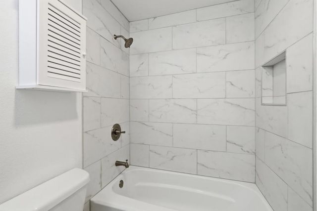 1033 Crestview Drive 110, Mountain View, CA 94040