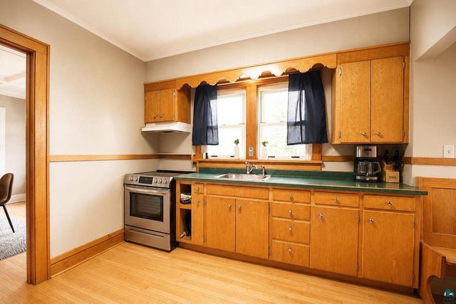 710 5th St, Superior, WI 54880