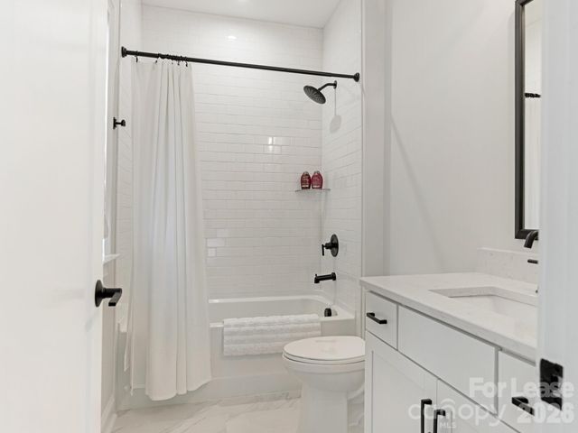 2555 Deacon Avenue, Charlotte, NC 28204