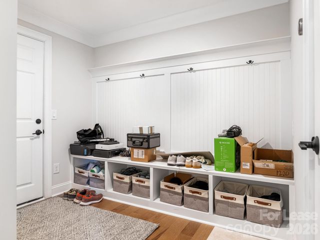 2555 Deacon Avenue, Charlotte, NC 28204