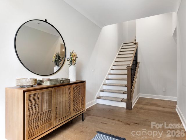 2555 Deacon Avenue, Charlotte, NC 28204