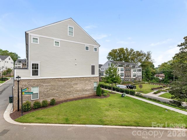 2555 Deacon Avenue, Charlotte, NC 28204