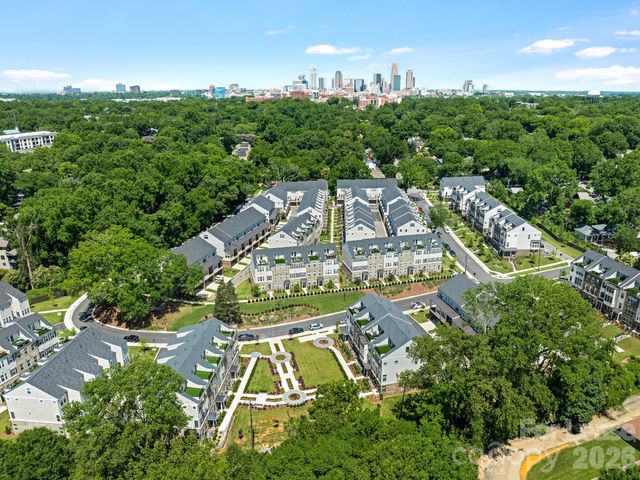 2555 Deacon Avenue, Charlotte, NC 28204