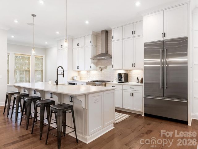 2555 Deacon Avenue, Charlotte, NC 28204