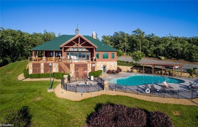 532 Rocky Cove Lane, Denton, NC 27239