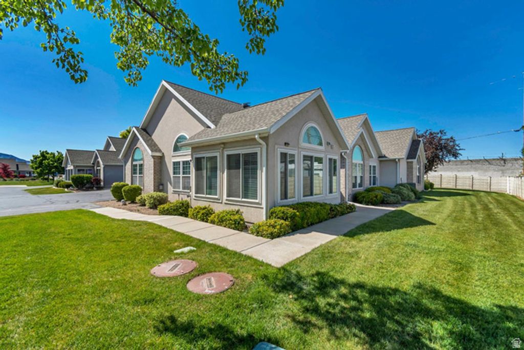 3549 S VILLA DR #D, West Valley City, UT 84120 — photo 3