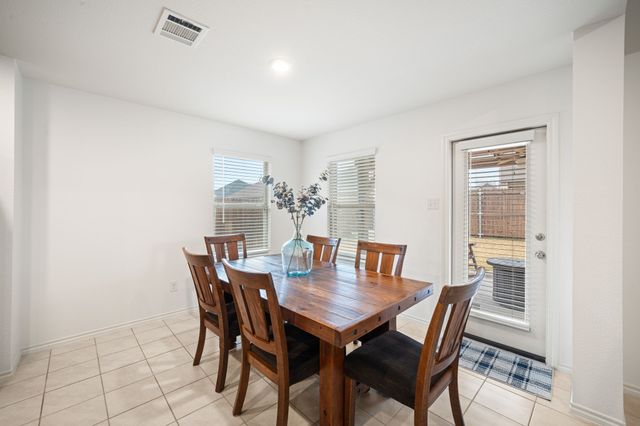 1536 Owen Way, Waxahachie, TX 75165