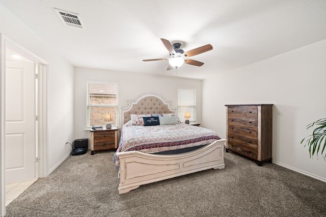 1536 Owen Way, Waxahachie, TX 75165