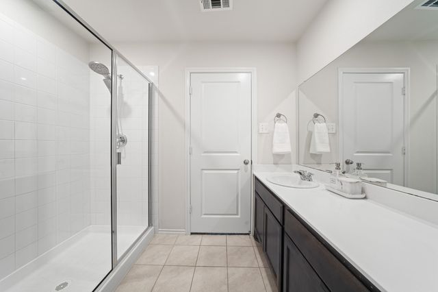 1536 Owen Way, Waxahachie, TX 75165