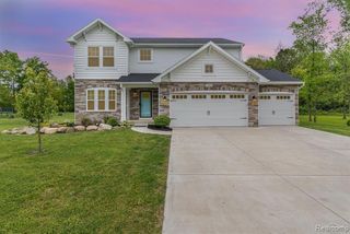 7302 Geraldine Circle, Gaines Township, MI 48473