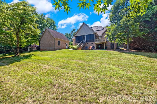 5864 Johnson Road, Clover, SC 29710