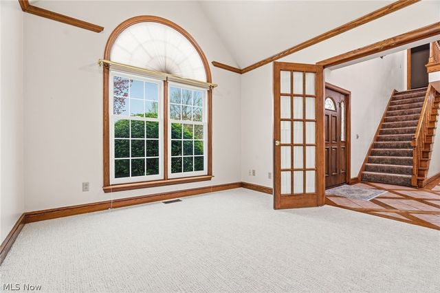 1012 Cloverdale Circle NE, Massillon, OH 44646