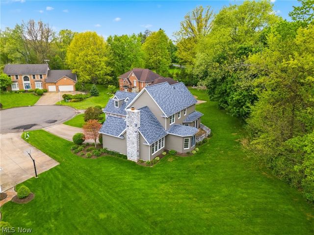 1012 Cloverdale Circle NE, Massillon, OH 44646