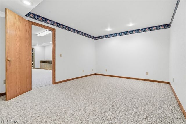 1012 Cloverdale Circle NE, Massillon, OH 44646