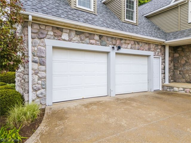 1012 Cloverdale Circle NE, Massillon, OH 44646