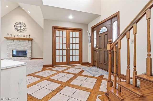 1012 Cloverdale Circle NE, Massillon, OH 44646