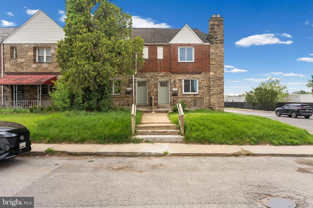 Image 2 of property listing at 5134 PEMBRIDGE AVE, Baltimore, MD 21215