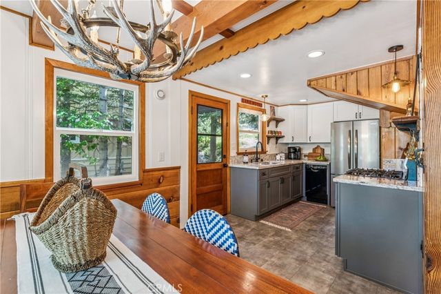 177 Joaquin Miller, Lake Arrowhead, CA 92352