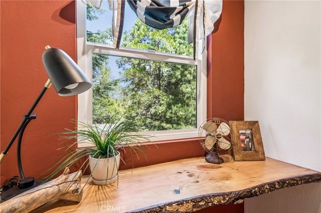 177 Joaquin Miller, Lake Arrowhead, CA 92352