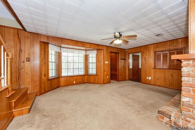 1441 S Woodhaven Dr, Baton Rouge, LA 70815